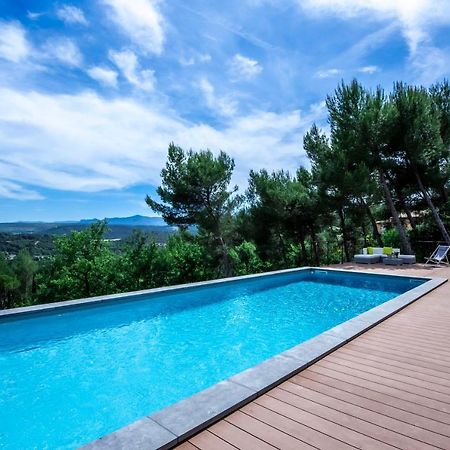 Villa Lumineuse Avec Piscine Clim 1Ere Etage Vue Panoramique Sur Les Montagnes Sur Le Site De La Sainte-Victoire Le Tholonet Buitenkant foto